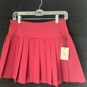 Sincerely Jules Women’s Golf and Tennis Pleated Shirt Burgundy Size M